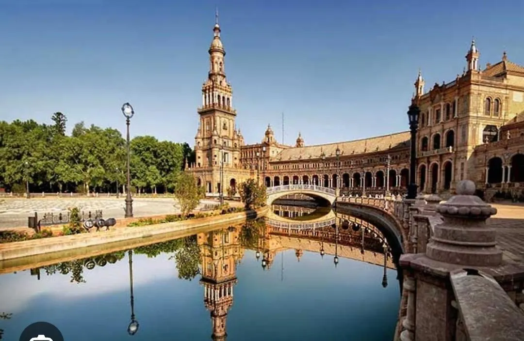 Homestay Habitacion Suite Con Bano Privado A Pies Del Rio Guadalquivir Coria Del Rio Spain