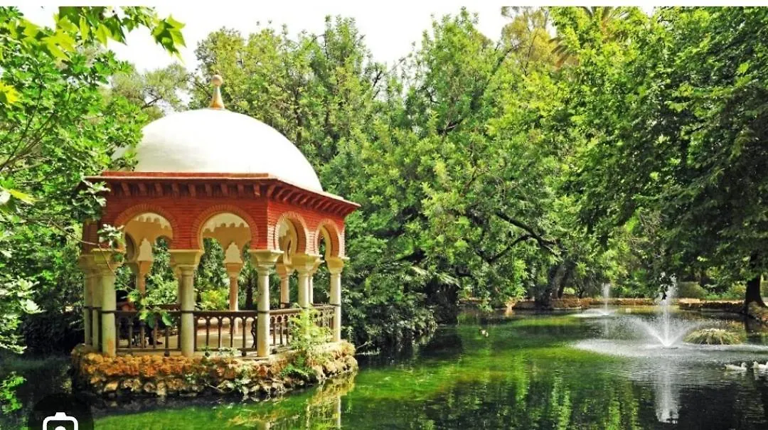 Habitacion Suite Con Bano Privado A Pies Del Rio Guadalquivir Coria Del Rio Homestay